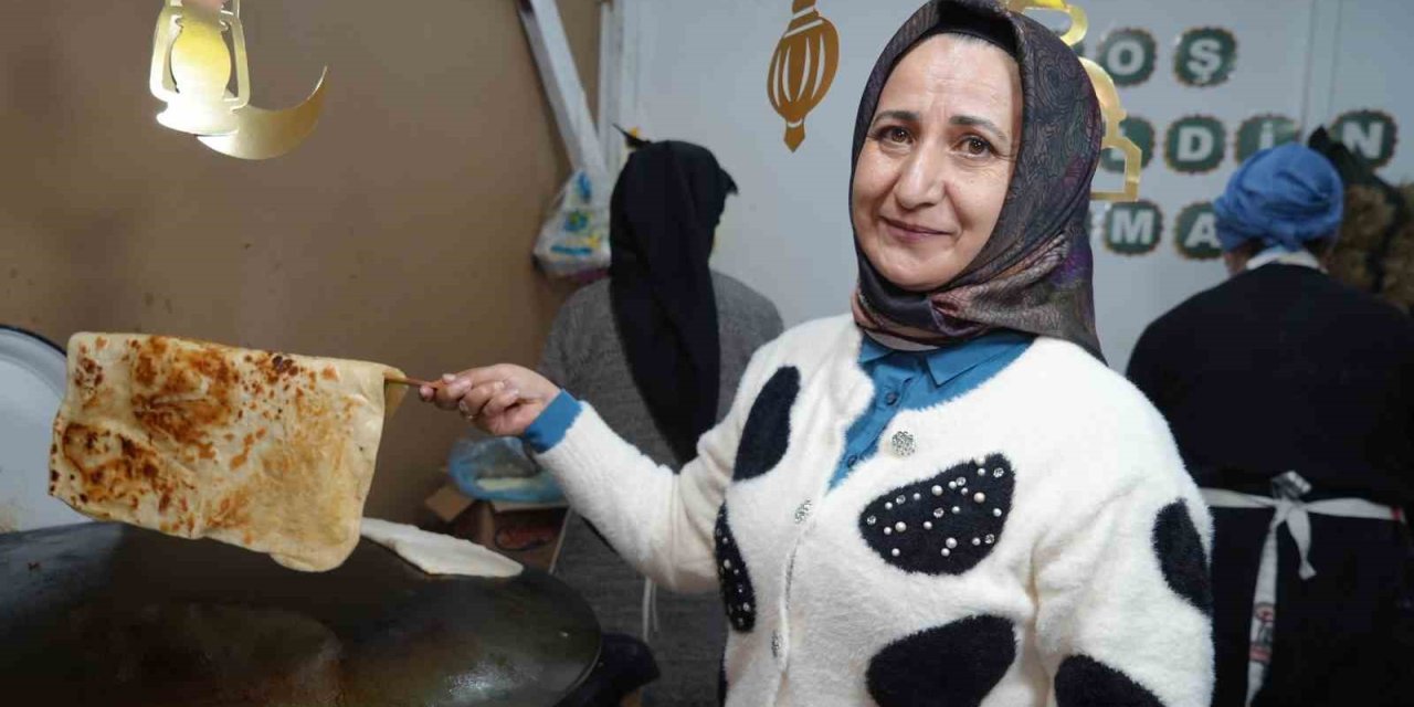 Ramazan Sokağı kadınların ekonomik kapısı oldu