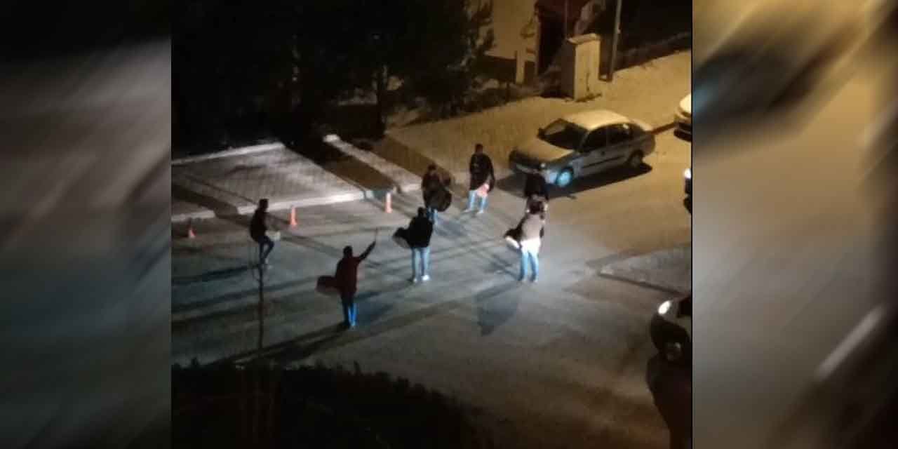 Ramazan davulcuları hem oynadı hem sahura kaldırdı