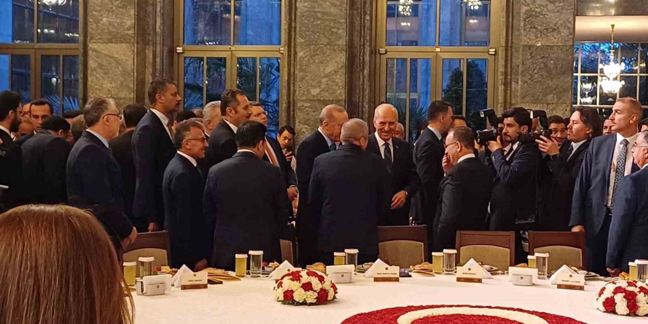 TBMM Başkanı Kurtulmuş milletvekilleriyle iftar yemeğinde buluştu