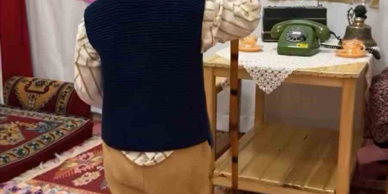 Miniklerden "Yaşlılar Haftası" etkinliği