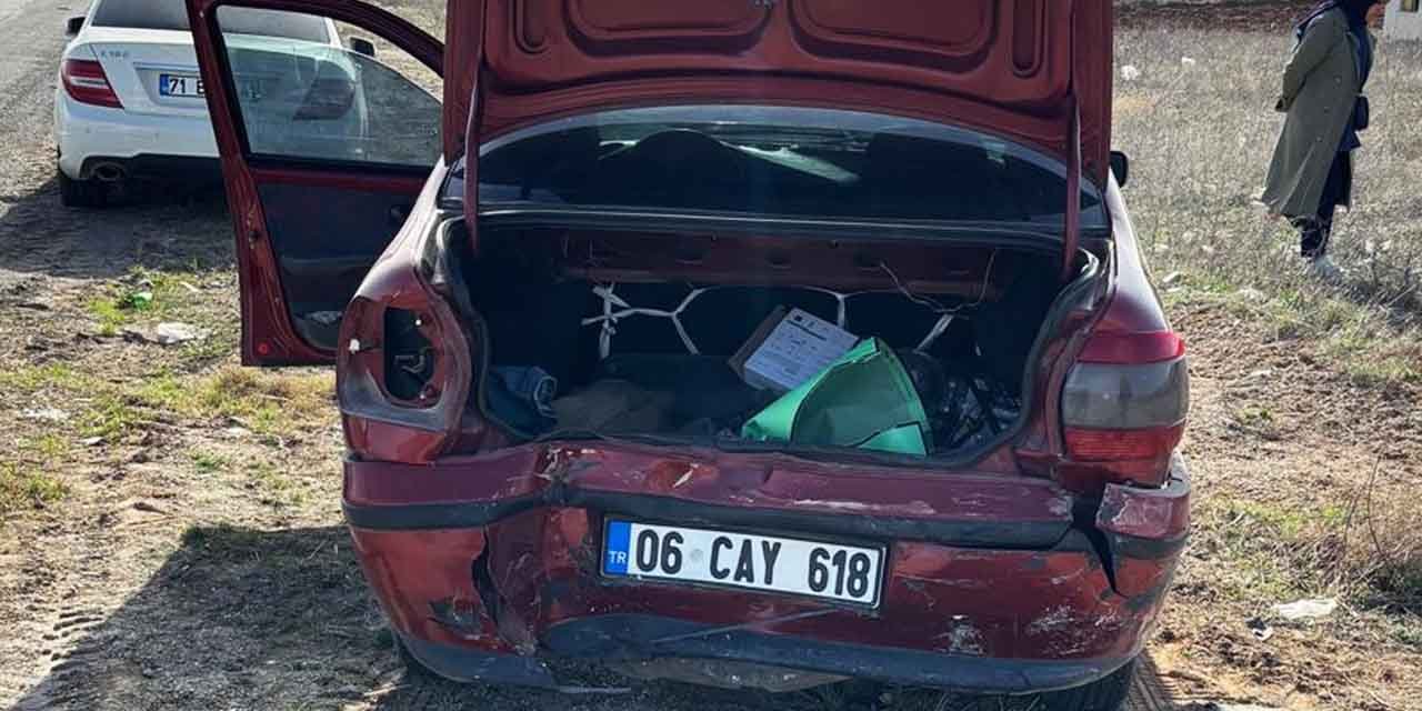 Kırıkkale'de iki otomobil çarpıştı: 3 yaralı