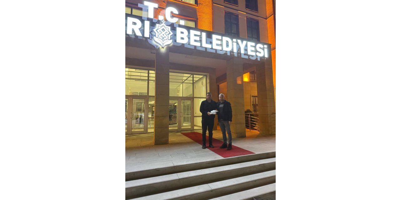 Beypazarı’nda bir muhtar vatandaşlara sahur yemeği dağıttı