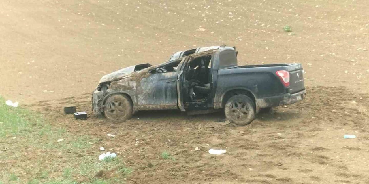 Kontrolden çıkan otomobil şarampole devrildi: 1 ölü 4 ağır yaralı