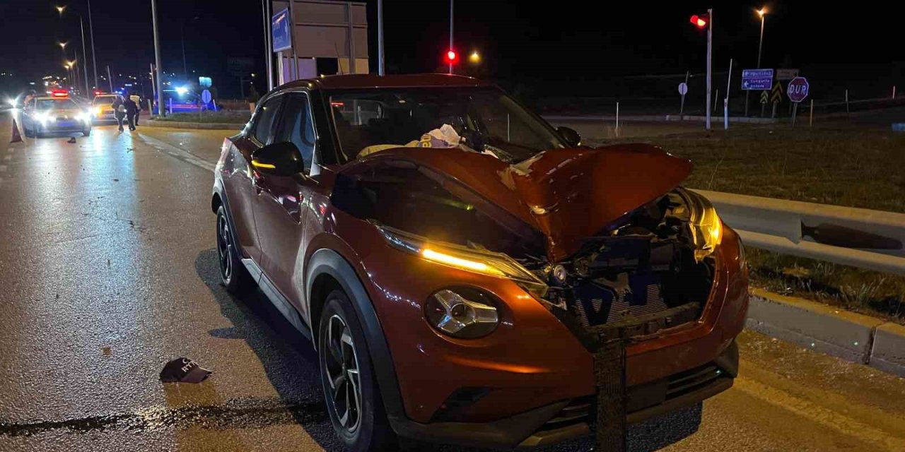 Yolun karşısına geçmek isterken cipin çarptığı kadın öldü