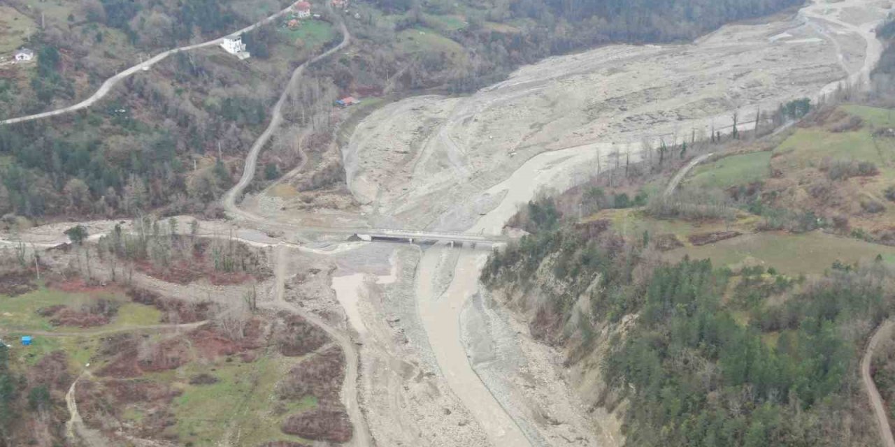 DSİ’nin sel felaketinden sonra yaptığı köprü vatandaşları mağdur ediyor