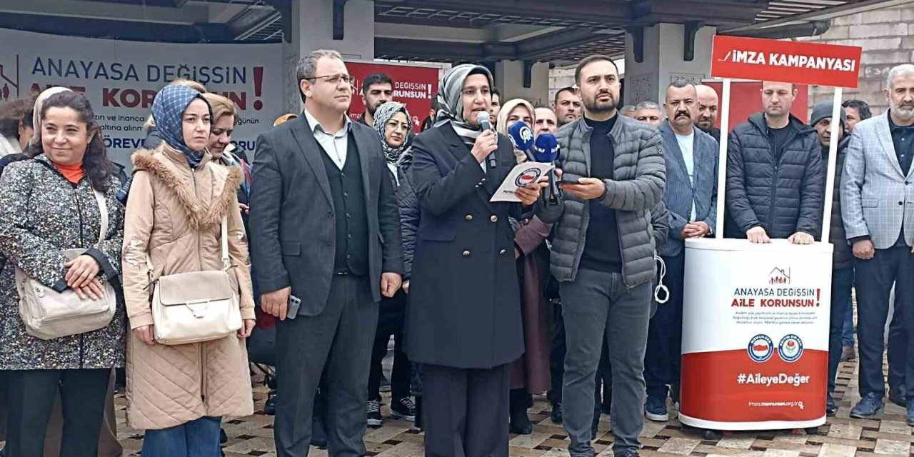 Memur-Sen ‘Anayasa Değişsin, Aile Korunsun’ başlığıyla imza kampanyası başlattı