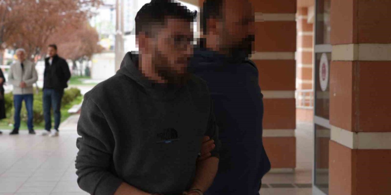 Uyuşturucu parası için araçta infaz edilmişti: Sanıkların yargılanmasına başlandı