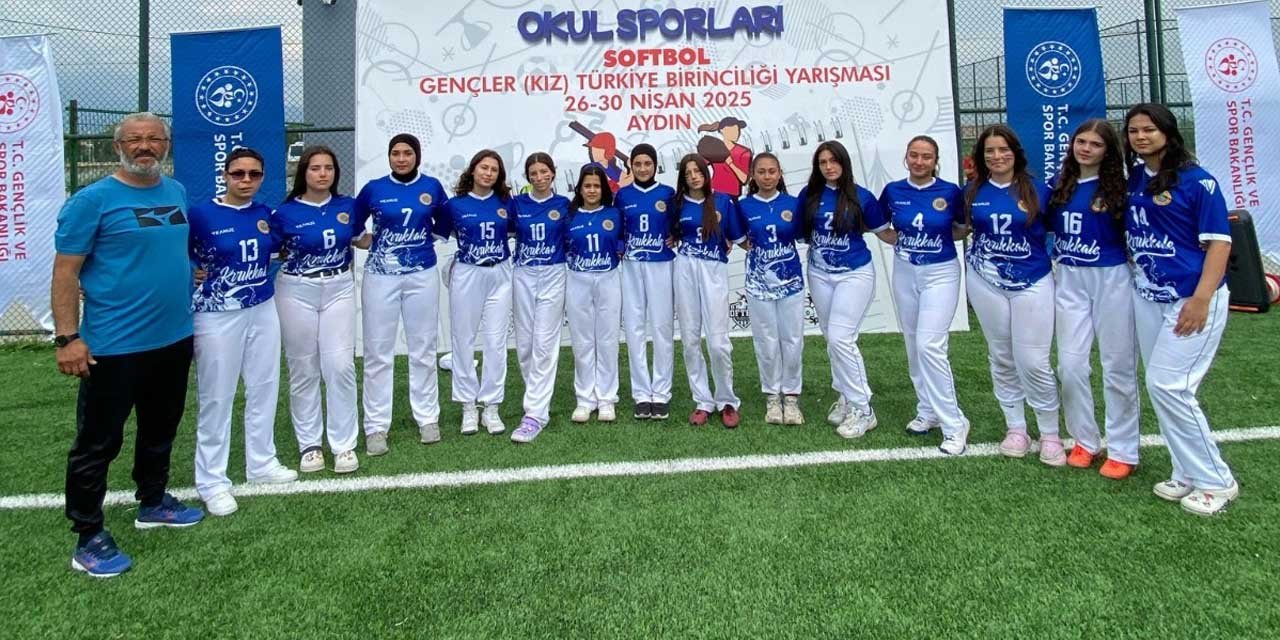 Softbol’un liseli kızları dördüncü oldu