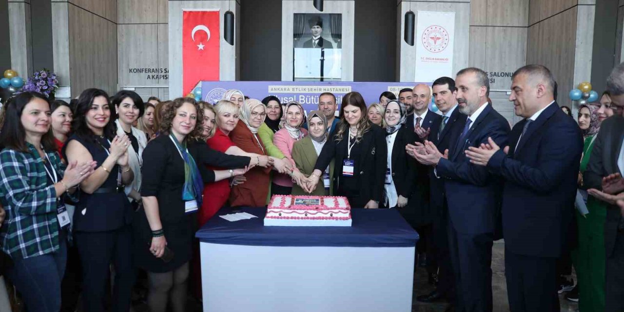Etlik Şehir Hastanesi’nde ‘Ulusal Bütünleşik 2’nci Hemşirelik Ebelik Kongresi’ düzenlendi