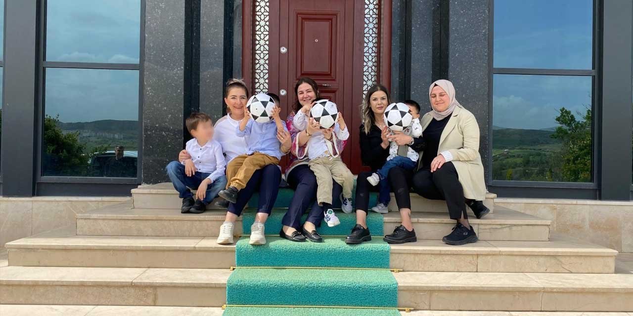 Sevgi çocuklarından anlamlı Anneler Günü ziyareti