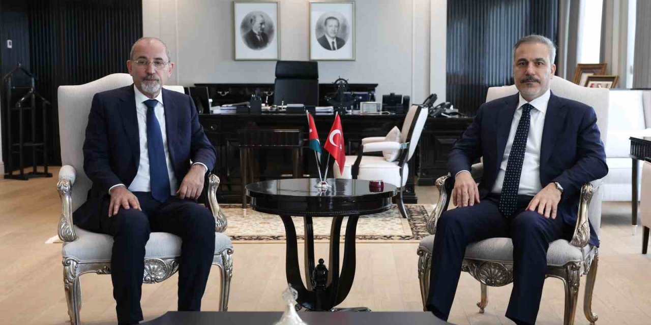 Dışişleri Bakanı Fidan, Ürdünlü mevkidaşı Safedi ile bir araya geldi