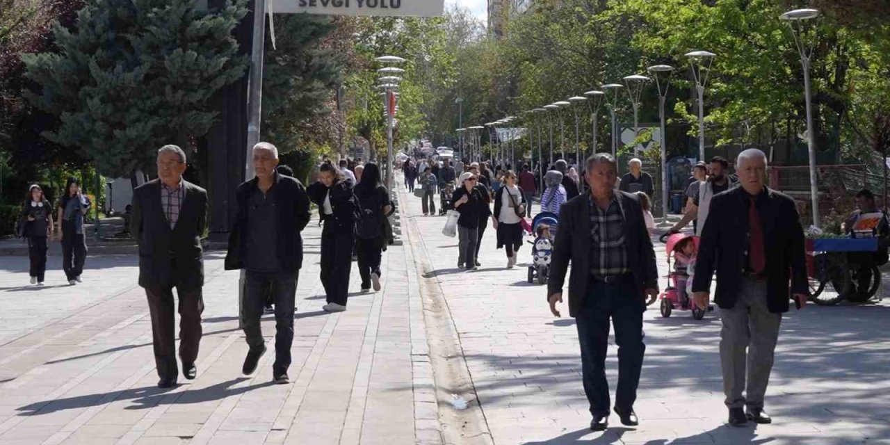 Konya’daki 5,2 büyüklüğündeki deprem Kırıkkale’de de hissedildi