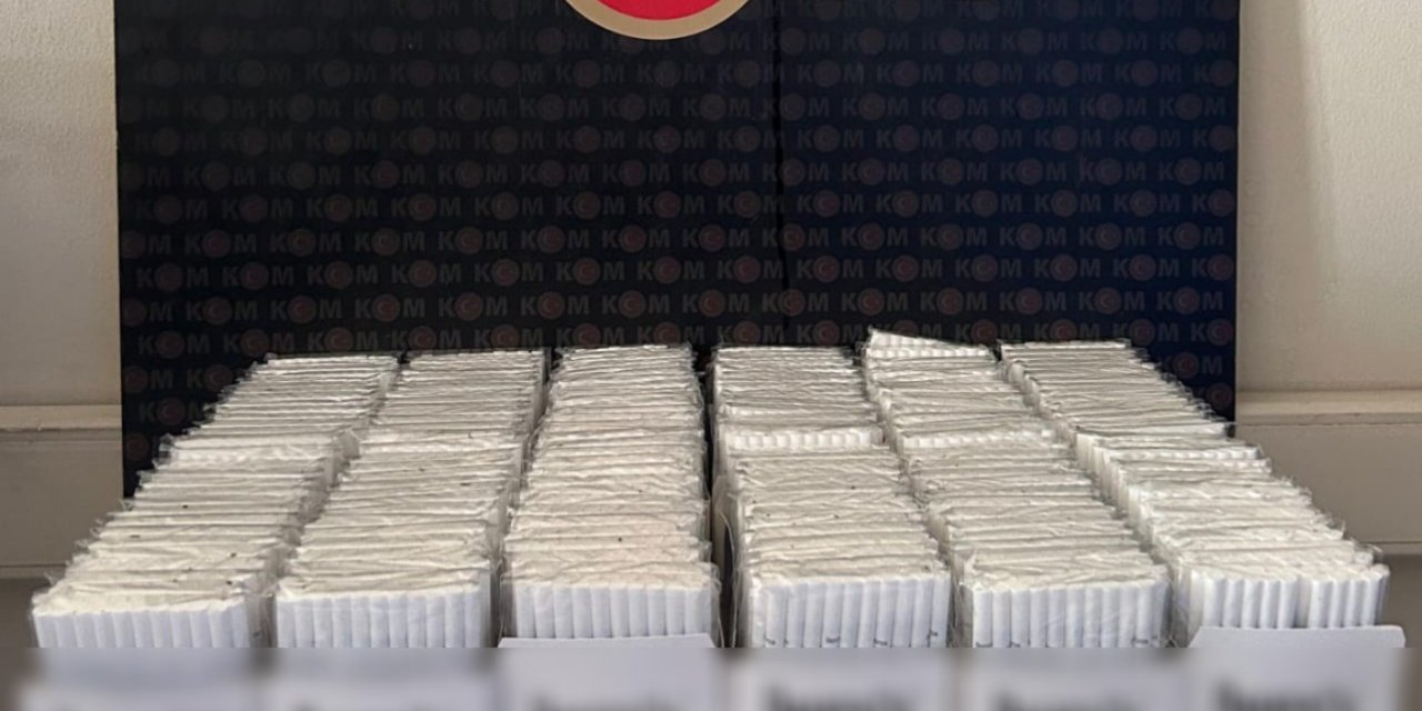 Polis ekipleri kaçak makaron ele geçirdi