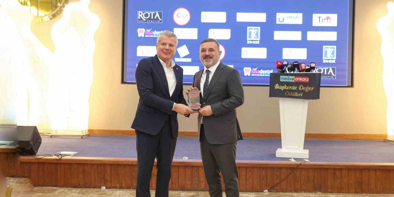 Sincan Belediye Başkanı Murat Ercan’a bir ödül daha