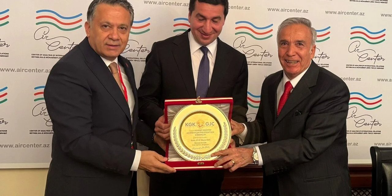 KGK Heyetiyle Buluşan Hacıyev: “Ermenistan Halkıyla Kalıcı Barış İstiyoruz”