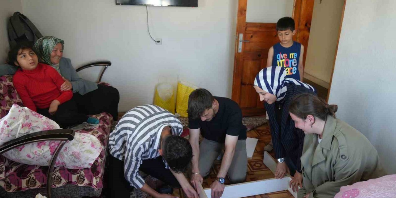 Üniversite öğrencilerinden özel bireyler ve aileleri için bayram öncesinde anlamlı proje