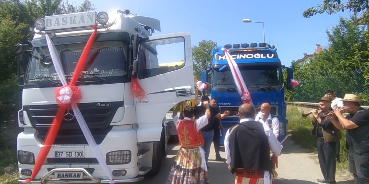 Dünyaevine giren tır şoförüne arkadaşlarından tırlı konvoy