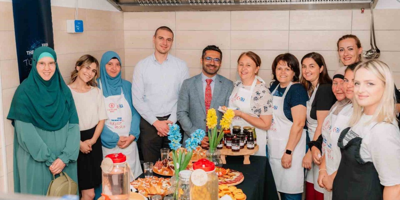TİKA, selden etkilenen Bosnalı kadınlar için ’Profesyonel Mutfak’ kurdu