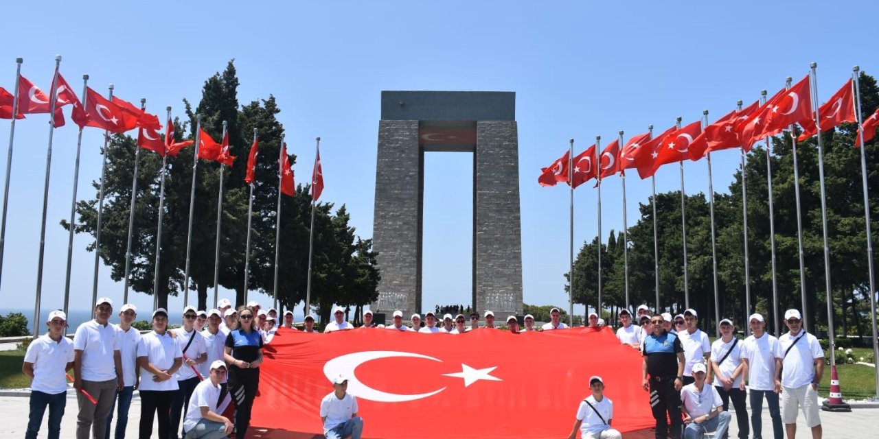 Kastamonu’da liseli öğrenciler, Çanakkale Şehitliğini gezdi