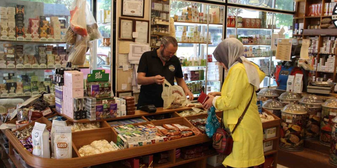 Kene kabusuna karşı doğal kalkan: Vatandaşlar aromatik yağlarla korunmaya çalışıyor