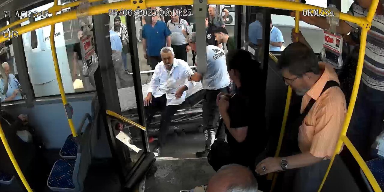 Otobüs şoförü fenalaşan yolcuyu hastaneye yetiştirmek için zamanla yarıştı