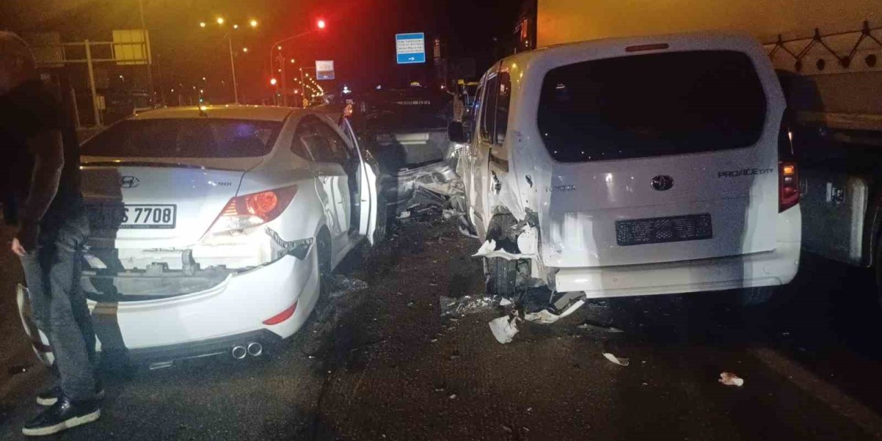 Çorum’da 5 araçlı zincirleme trafik kazası