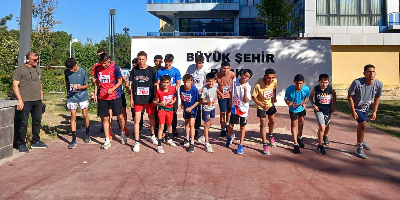 Hicret Koşusu büyük coşkuyla gerçekleştirildi