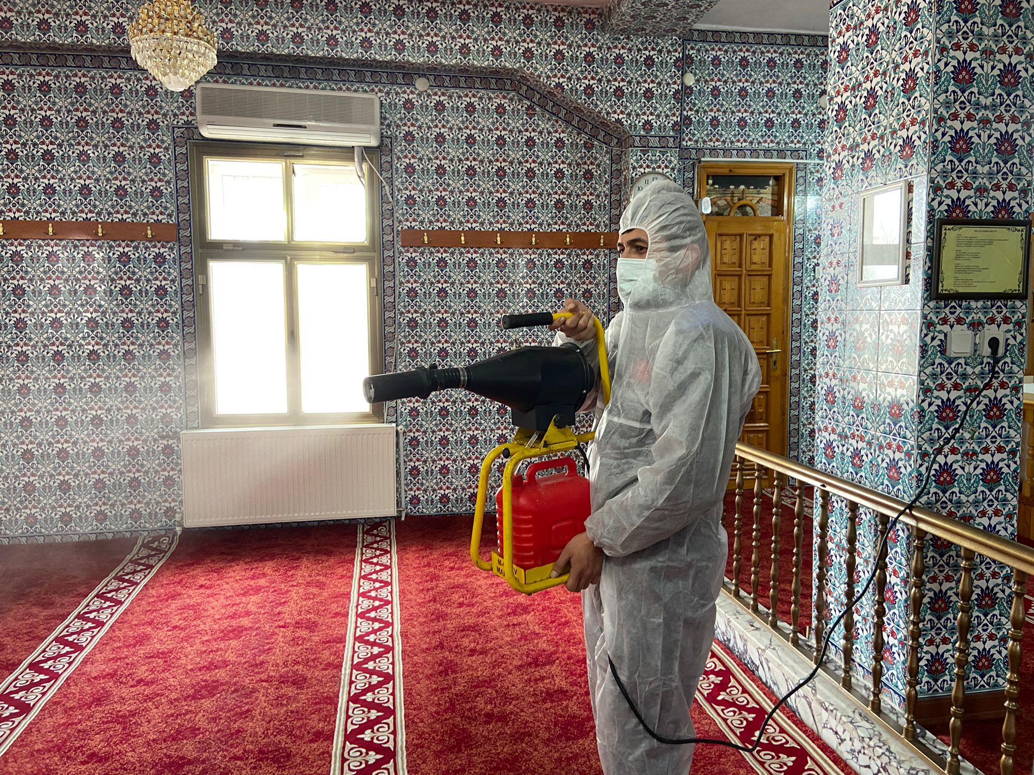 Yahşihan’da camiler dezenfekte edildi