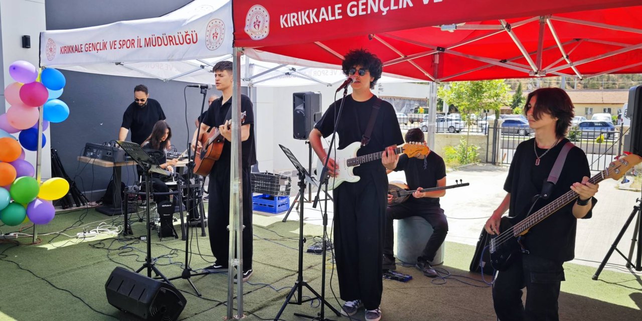 Gençlik yaz kulübü coşkuyla başladı