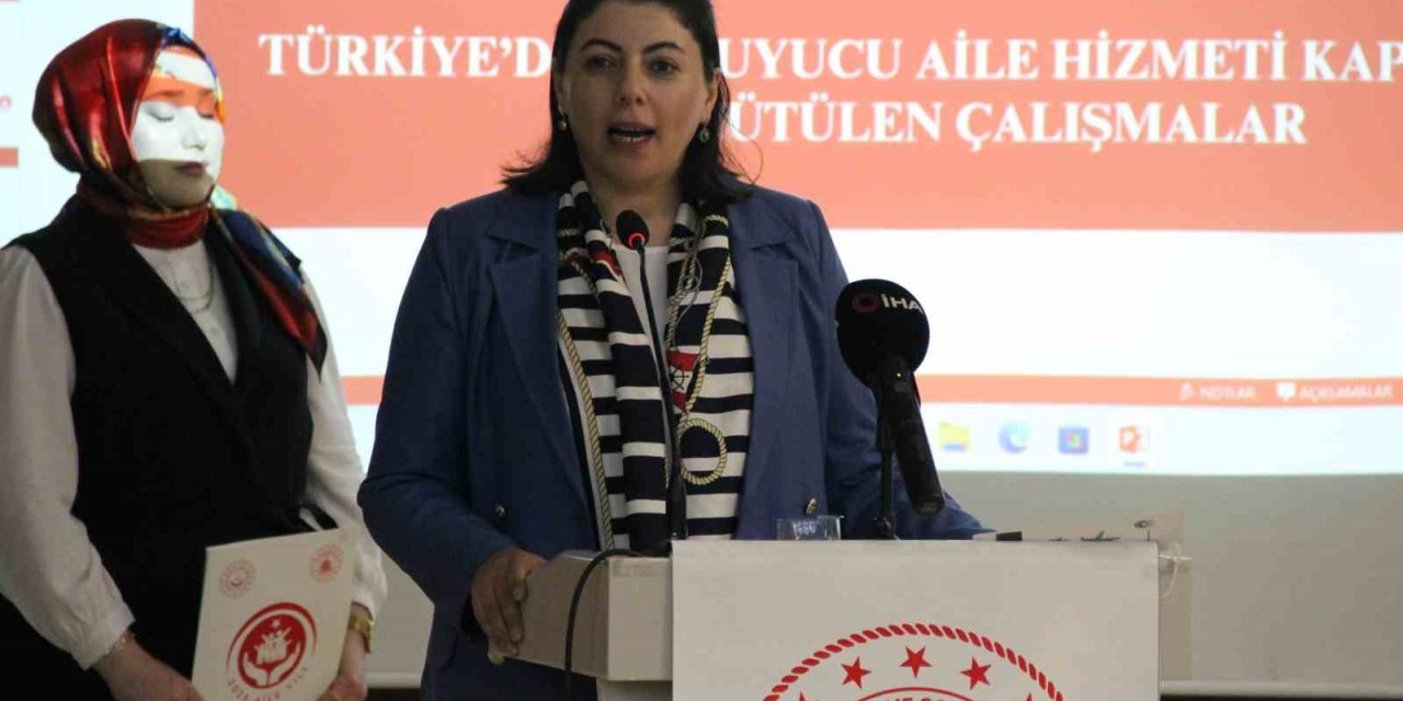 Çorum’da ‘gönül elçileri’ koruyucu ailelik için bir araya geldi