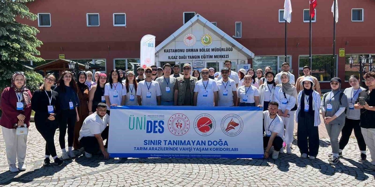 Ilgaz Dağı’nda üniversite öğrencilerine yaban hayatı anlatıldı