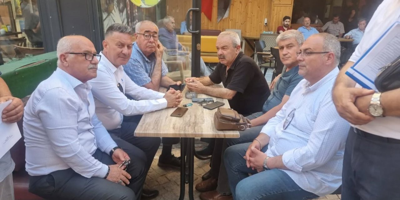 İYİ Parti esnafları ziyaret etti