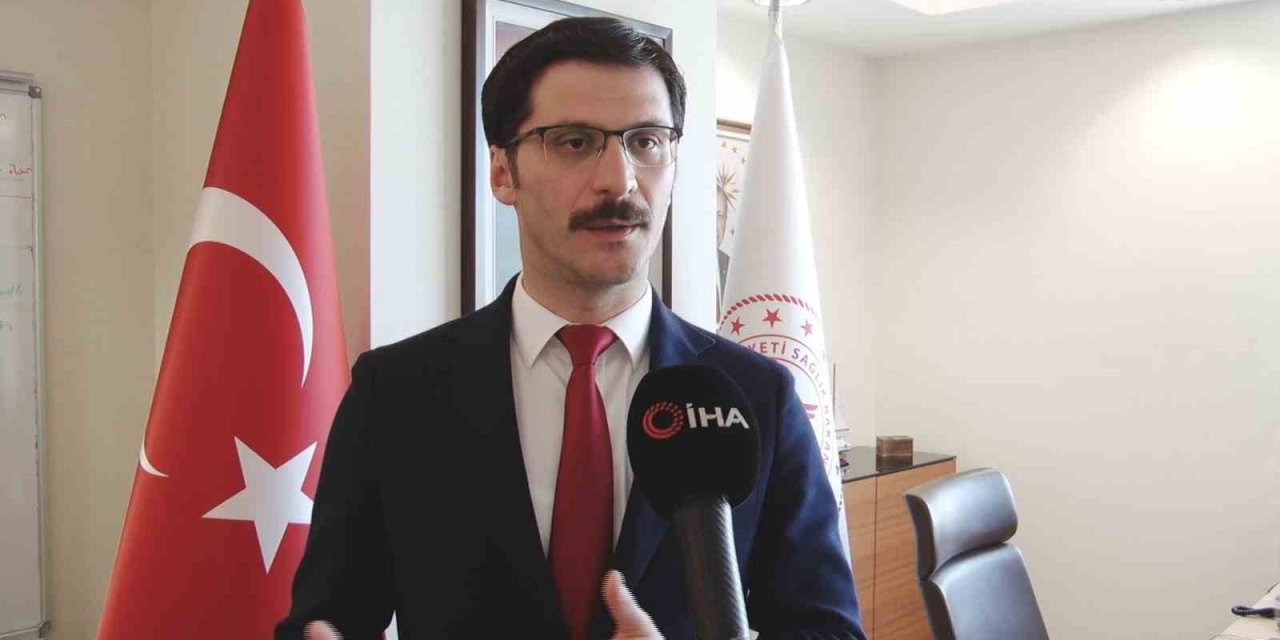 Halk Sağlığı Genel Müdürü Demirkol: "11.00 - 16.00 arası zorunlu olmadıkça dışarı çıkmayın"