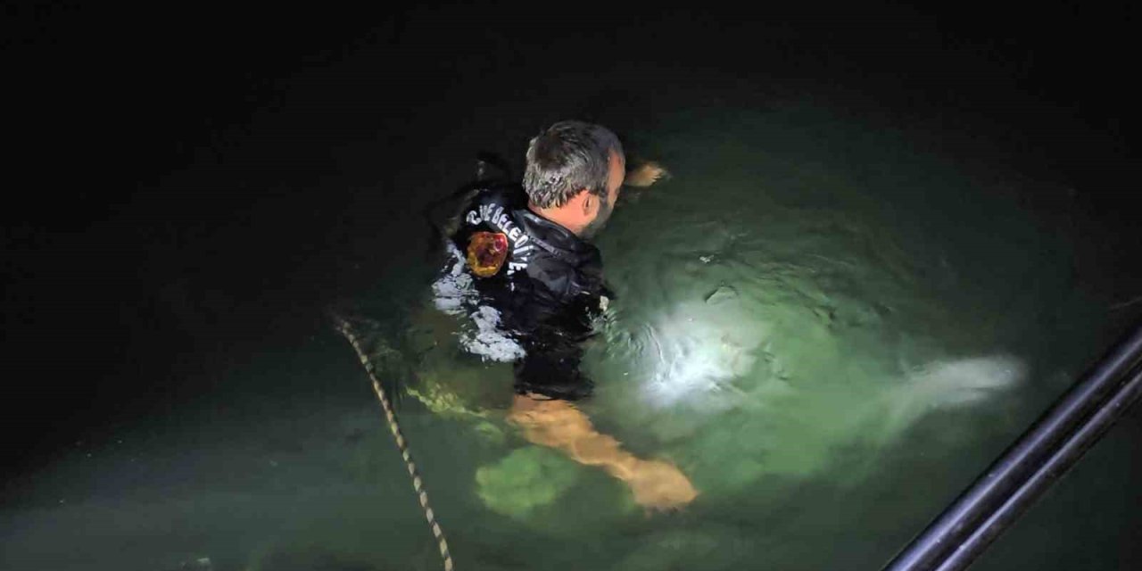 Denize düşen genç hayatını kaybetti