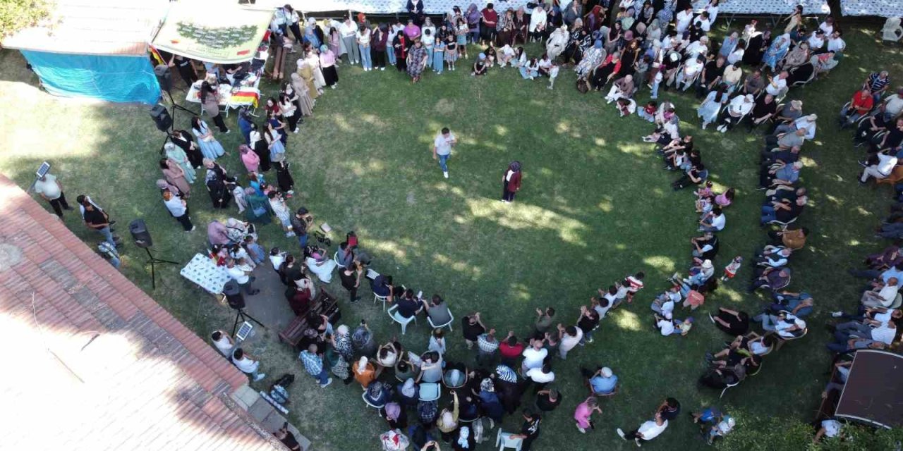 Çerkesler, kültürlerini her yıl düzenledikleri şenlikte yaşatıyor