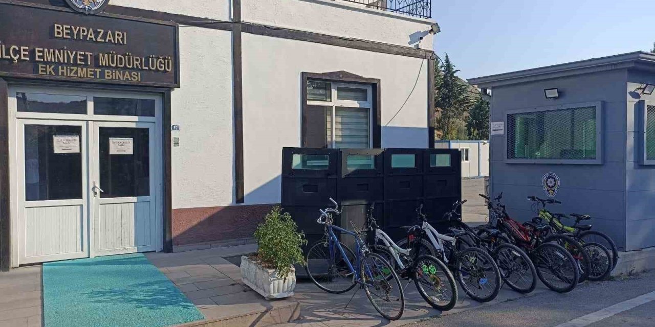 Beypazarı’nda bisiklet hırsızları yakayı ele verdi: 3 kişi gözaltına alındı