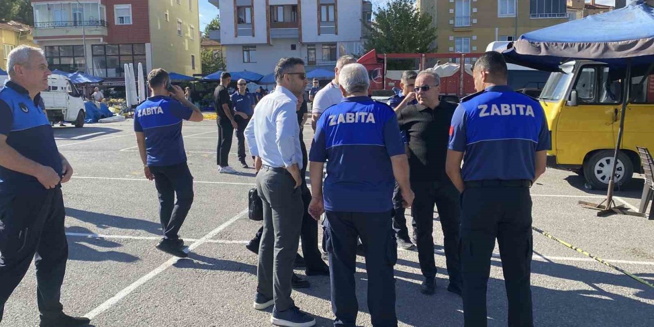 Semt pazarında silahlı kavga: 1’i ağır 7 yaralı