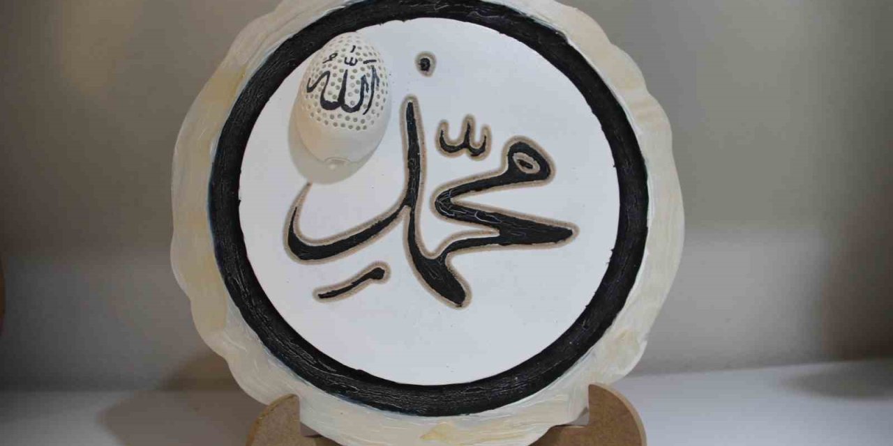 Hobi olarak başladı, yumurtanın kabuğuna sanat nakşediyor