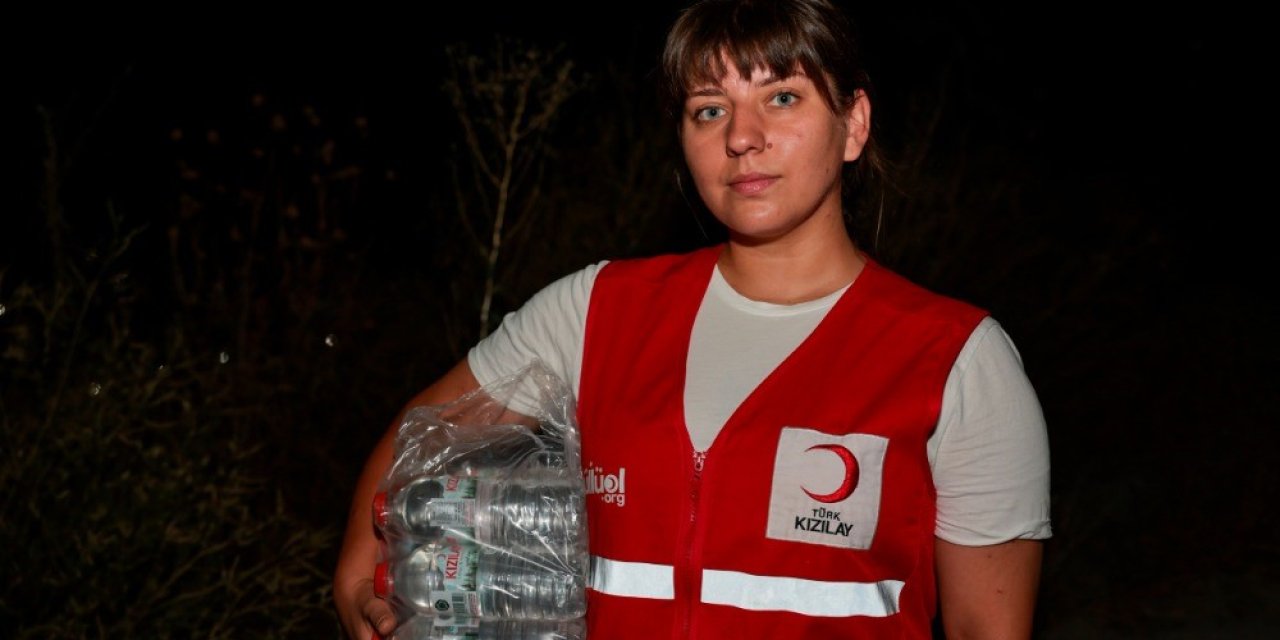 Kızılay gönüllülerinden orman yangınlarıyla mücadeleye destek