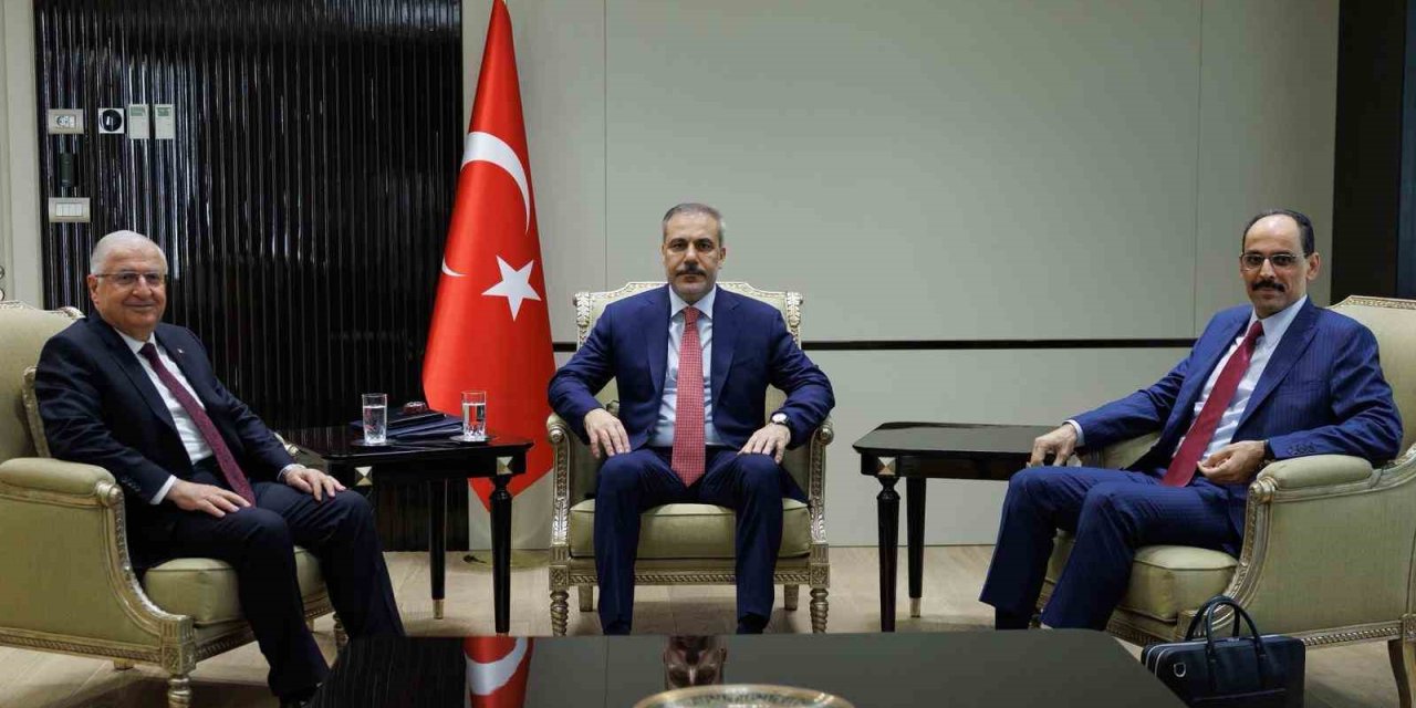 Dışişleri Bakanlığında 3’lü zirve: Bakan Fidan, Bakan Güler ve MİT Başkanı Kalın bir araya geldi