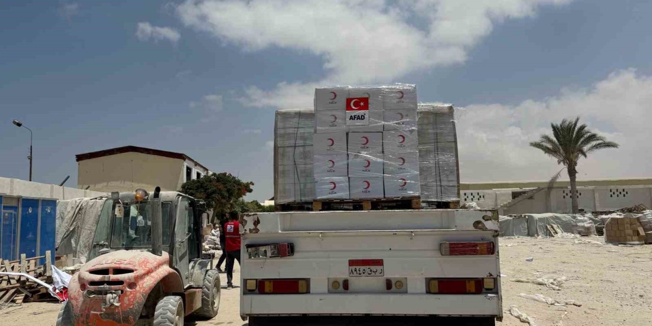 Gazze’ye 165 tırlık umut: Türk Kızılay’dan 3 bin ton gıda yardımı