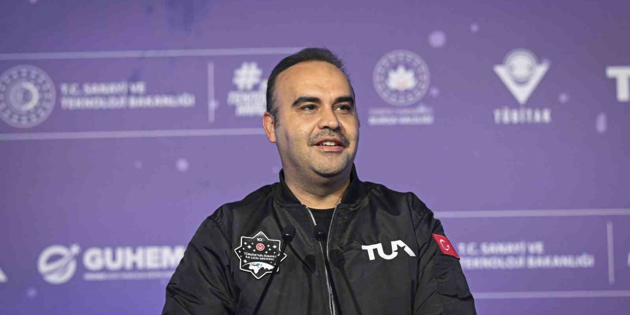 Bakan Kacır’dan TÜBİTAK Gökyüzü Gözlem Etkinliğine davet