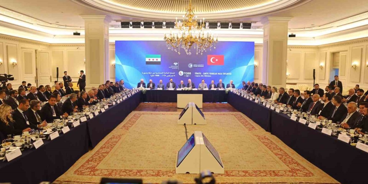 Bakan Bolat: "Suriye’nin ulaşım koridorları yeniden aktif hale gelecek"