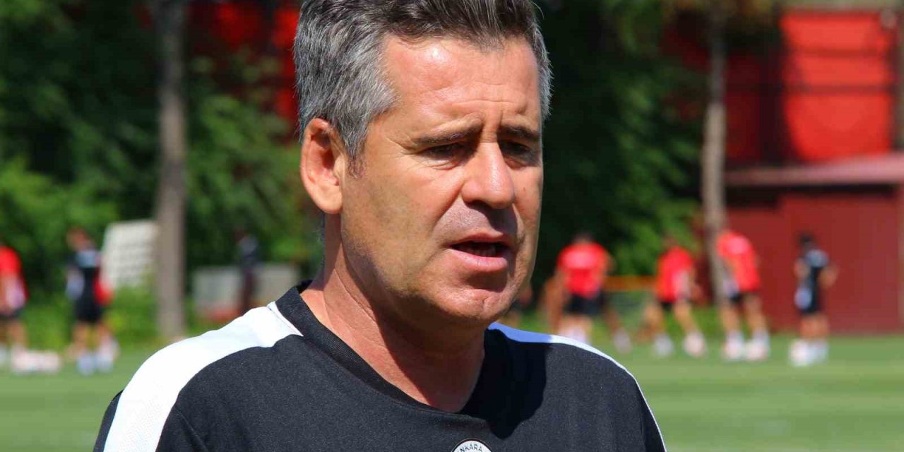 Hüseyin Eroğlu: "Samsunspor maçında moral motivasyon sağlayacak skoru almak istiyoruz"