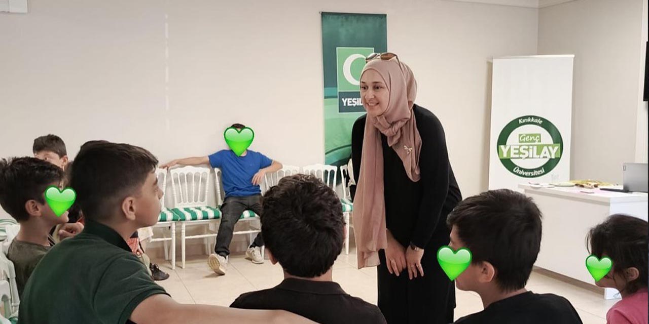 Yeşilay, çocuklar ve ailelerini buluşturdu