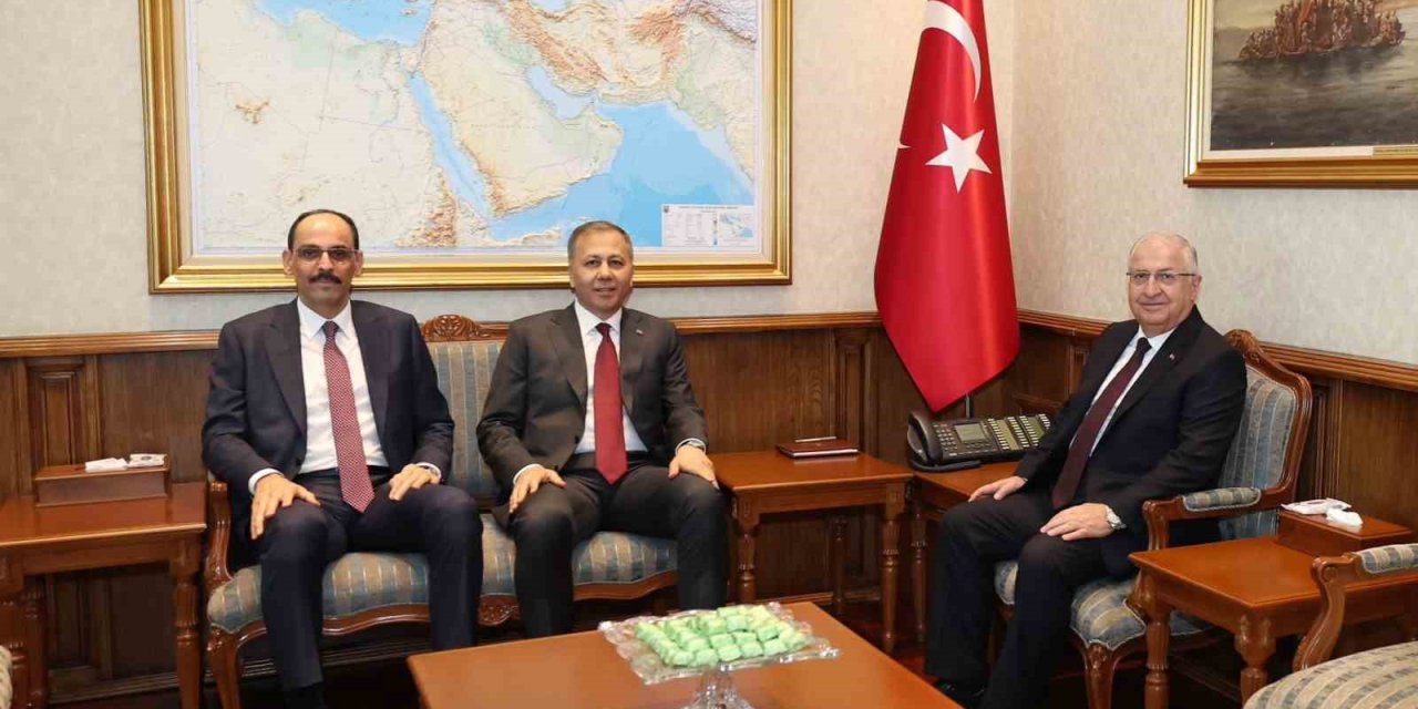 Bakan Güler, Bakan Yerlikaya ve MİT Başkanı Kalın bir araya geldi