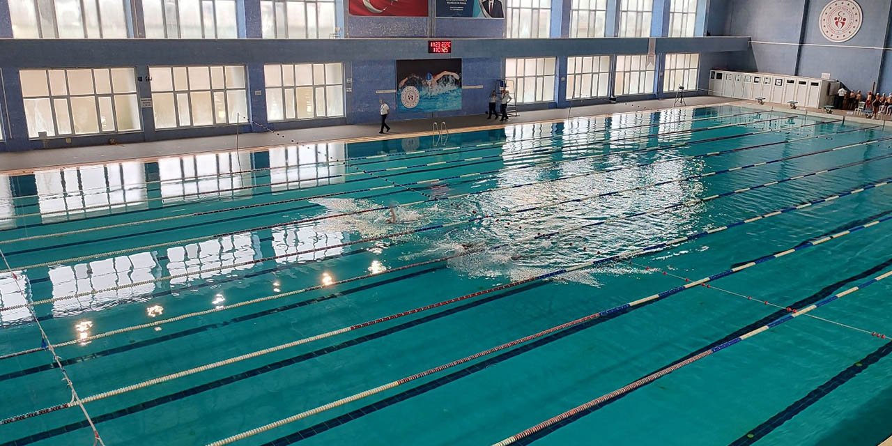 Başpınar Olimpik Yüzme Havuzu yenilenen yüzüyle açılıyor