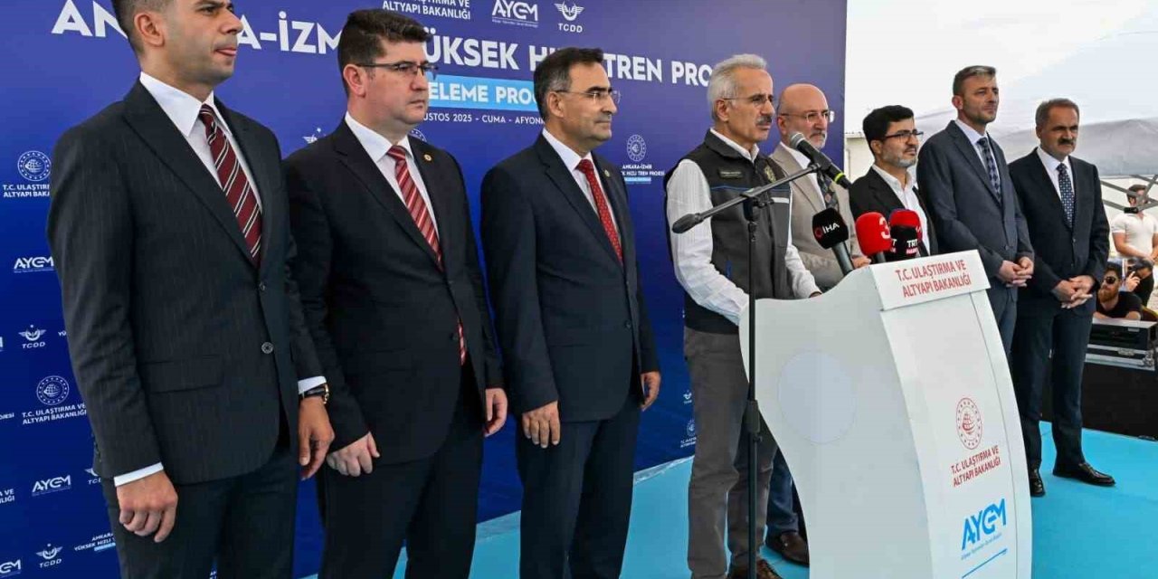 YHT ile Ankara-İzmir arası 3 buçuk saate düşecek