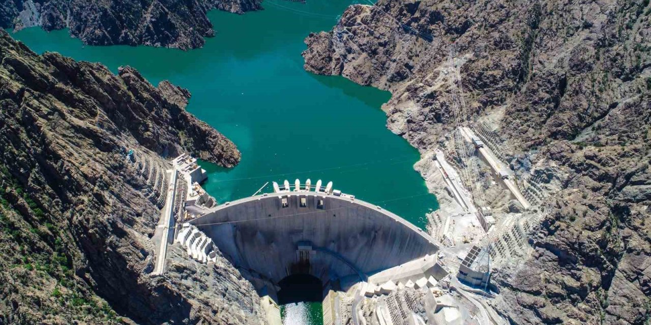 Yusufeli HES yılda 2,5 milyon kişinin elektrik ihtiyacını karşılıyor
