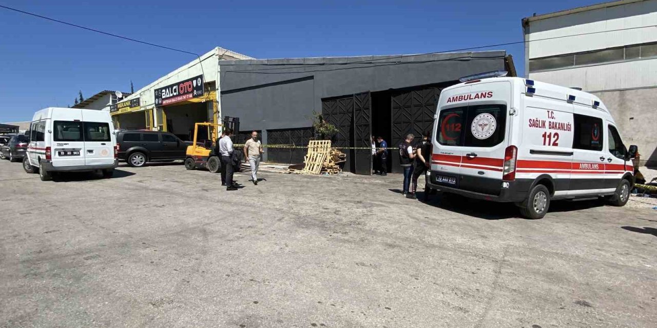 Yağ tankına düşen anne ve oğlunun cenazesi morga kaldırıldı